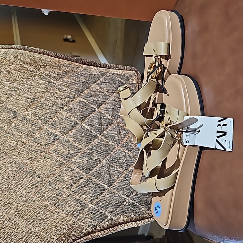 Zara Beige Sandals